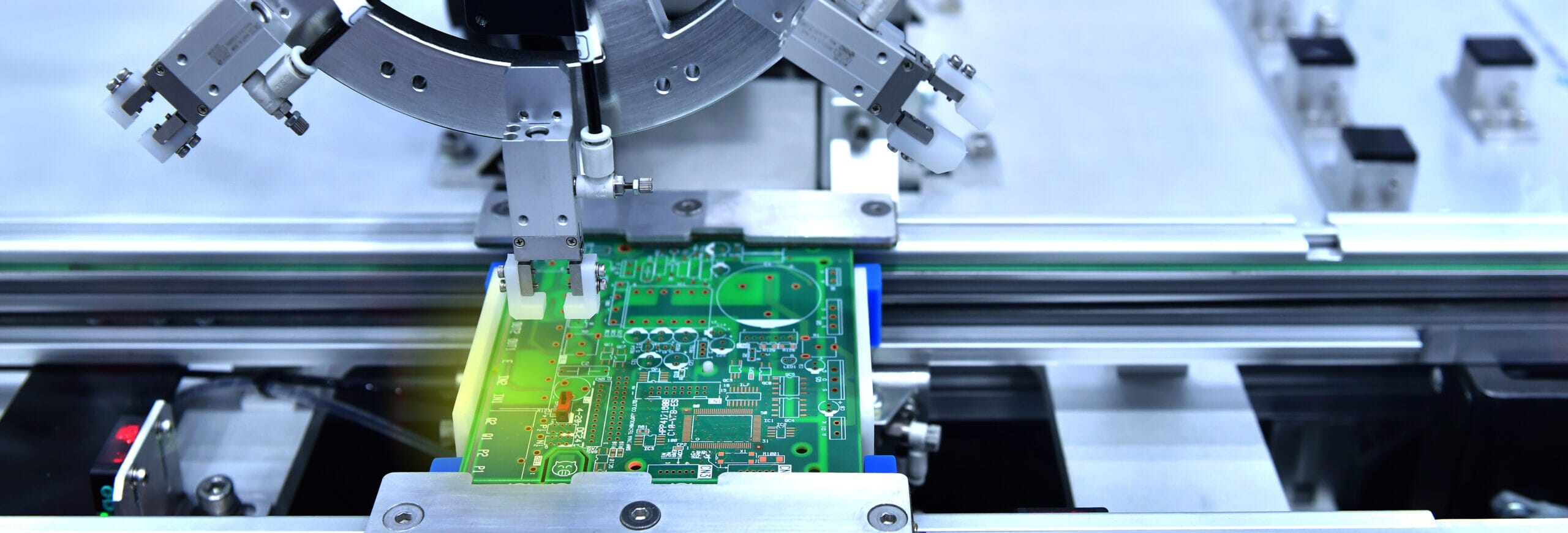 Technological process of soldering and assembly chip components
